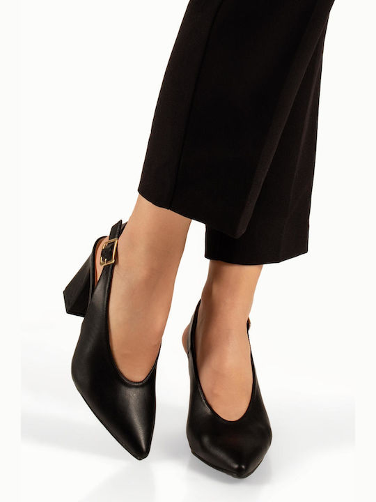 Schwarze Pumps