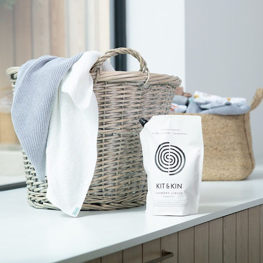 Kit & Kin Detergent Lichid Concentrat pentru Haine Delicate 1lt (25 Măsuri)