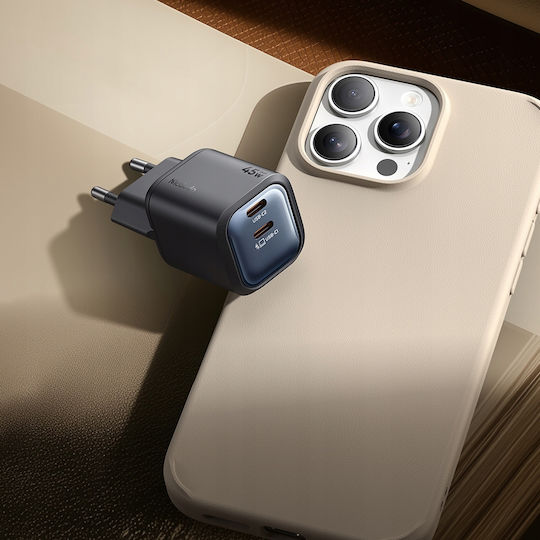 Mcdodo Încărcător Auto Cu Mufă De Brichetă 10.5W 2.1A Încărcare Rapidă Cu Porturi 1xUSB-A 2xUSB-C Culoare Neagră