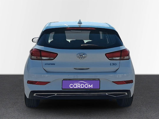 Hyundai i30 1.5 Mpi 6MT Premium '22