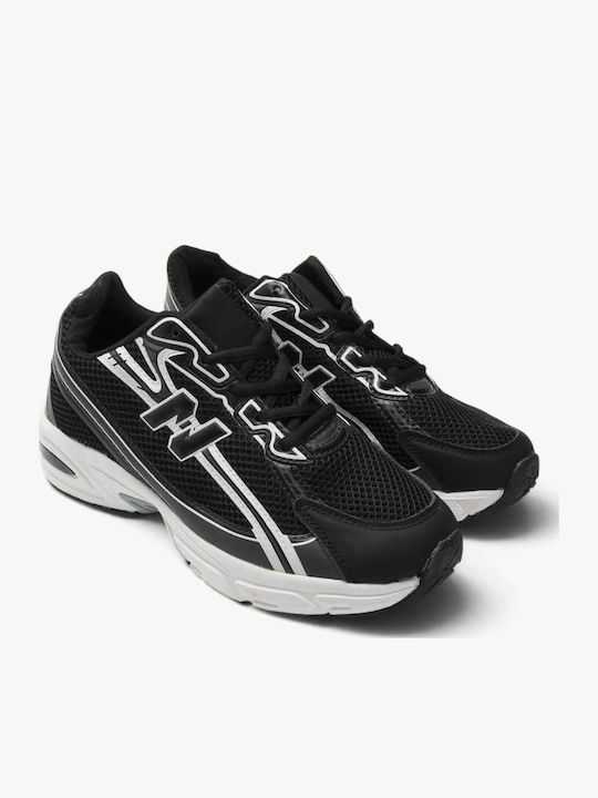 Schwarze Chunky Sneakers Mit Schichtpaneelen K Geformte Sohlen