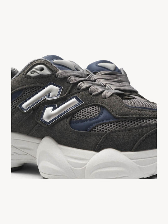 Graue Sneakers Chunky Sohlen Details Mesh