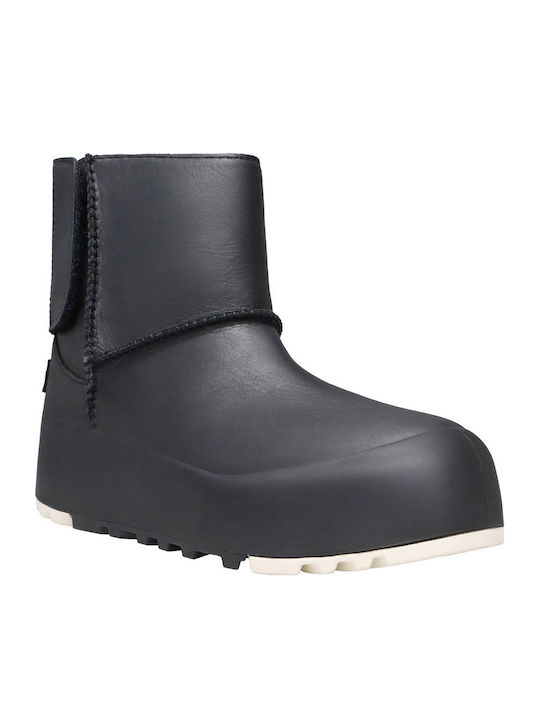 UGG UGG