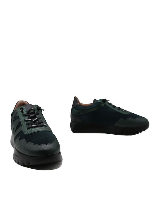 Black Sneakers