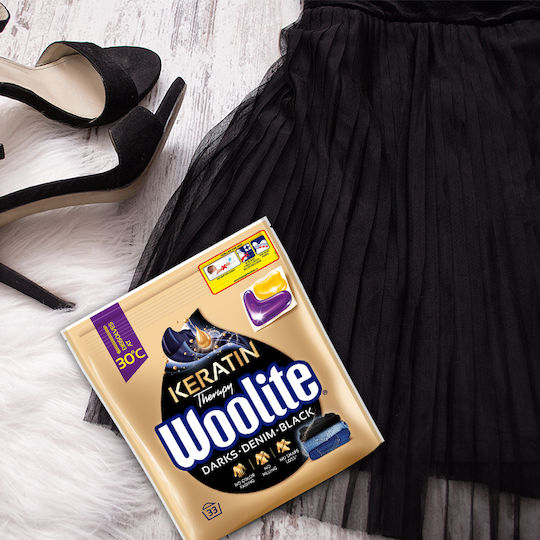 Woolite Detergent for Black Clothes (33 Capsules)