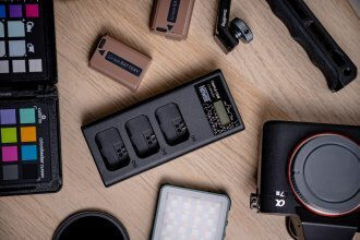Newell Τριπλός Τροφοδοτικό Συμβατό με Sony