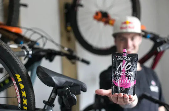 Muc-off No Puncture Hassle Solution 5 л