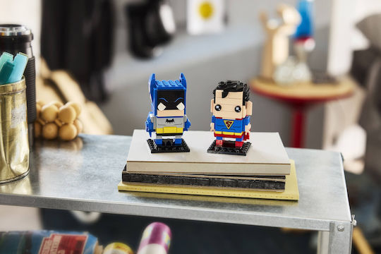 LEGO Brick Headz Superman și Batman din Epoca de Aur pentru 10+ Ani 218 buc