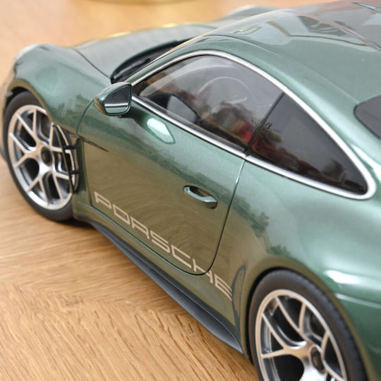 Model Mașină Porsche 911 S T 2023 Verde Malachit Metalic Scara 1:12