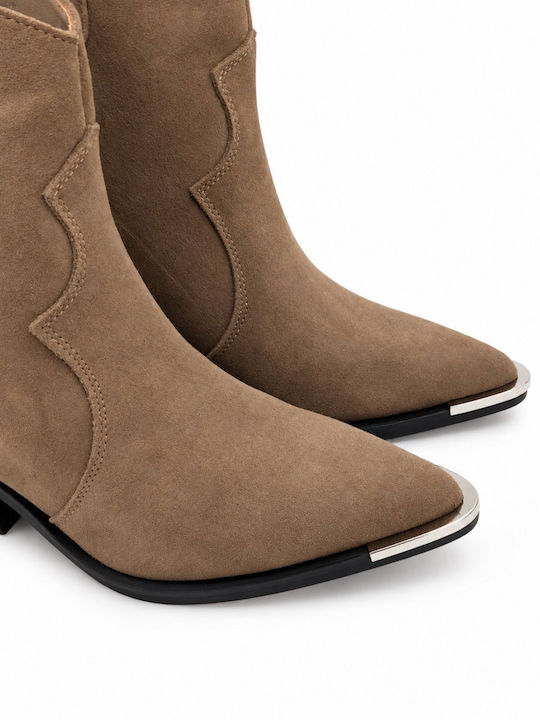 Ideal Shoes