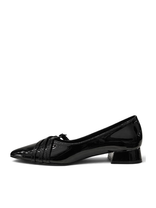 Spitze Zehe Pumps aus Lackleder mit niedrigem Absatz Schwarz
