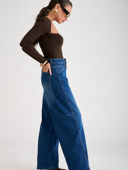 Women's Jean Pants in Balloon Leg Style