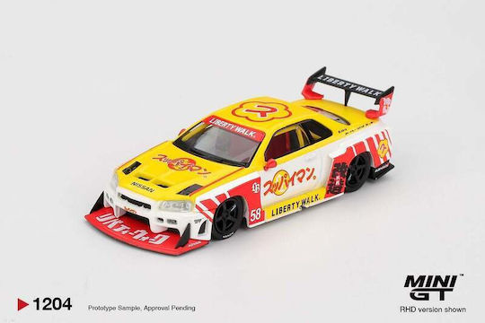 Mini GT Nissan Car