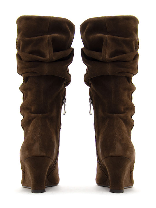 Wildleder Damenstiefel mit mittlerem Absatz Braun