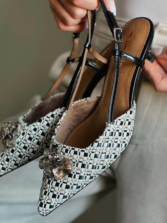 Pointed Toe Heels with Chunky Low Heel Black