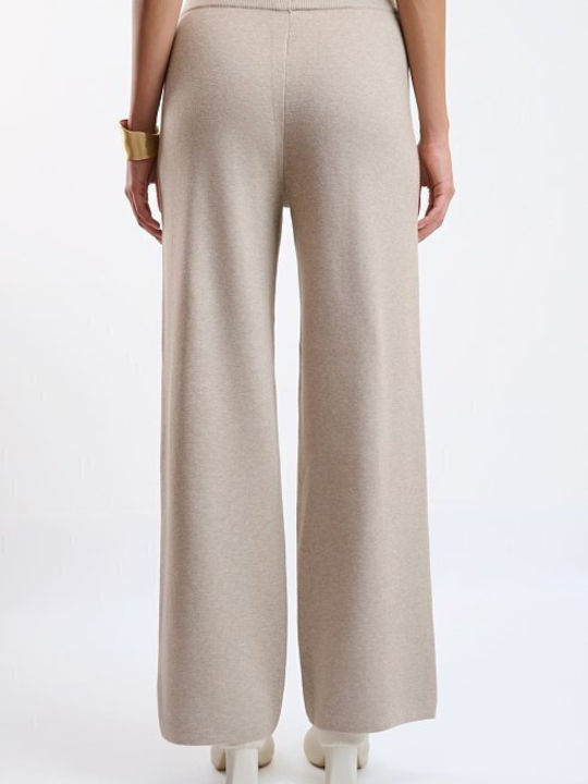 Women's Beige Set with Trousers in Loose Fit Striped
