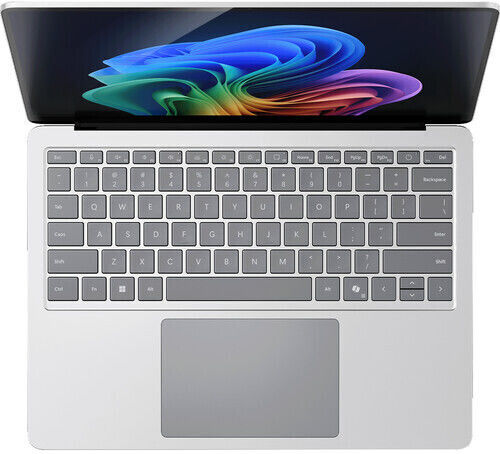Microsoft Surface 13.8" Тъчскрийн 120Hz (Ultra 5-335/16GB/256GB SSD/W11 Pro) (US Клавиатура)