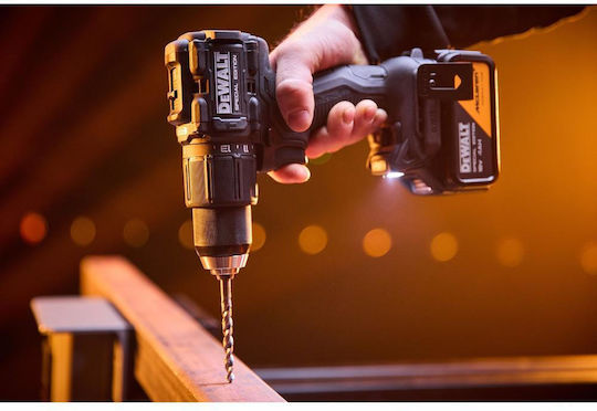 DEWALT Werkzeugbatterie 18V mit Batteriekapazität 4Ah