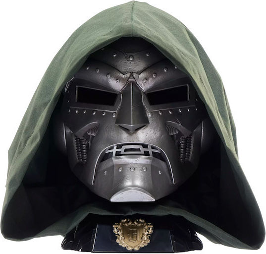 Hasbro Marvel Action Figure in Scale 1:11