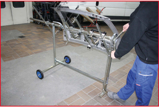 Drehbarer Farb- und Reparaturständer mit 6 Armen HBM Machines Niederlande