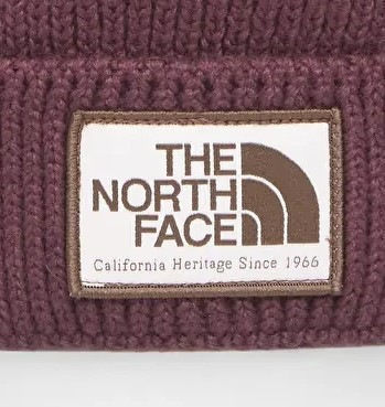 Logo Box Beanie Männerschirmmütze Aus Strick in Burgundischer Farbe