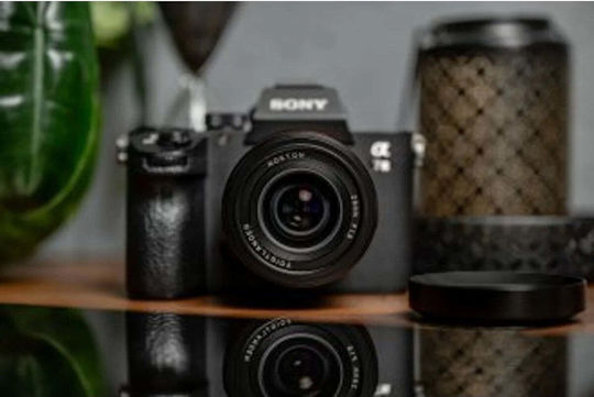 Photographic Lens Nokton 28 mm f/1,5 Fixed for Sony E Mount Black