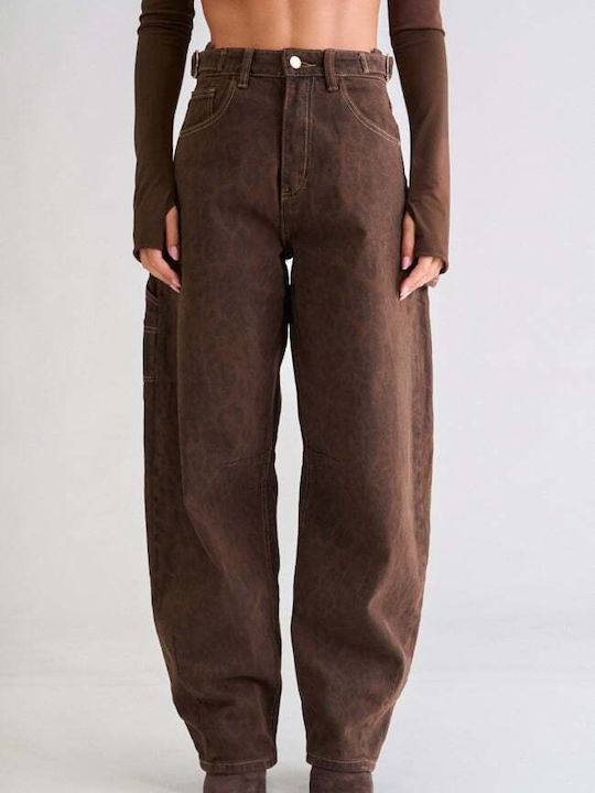 Women's Jean Pants in Baggy Leg Style Brown