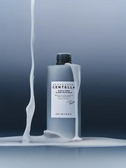 Skin1004 Madagascar Centella Toner cu Centella Asiatica, Ceramide și Niacinamidă 210 ml