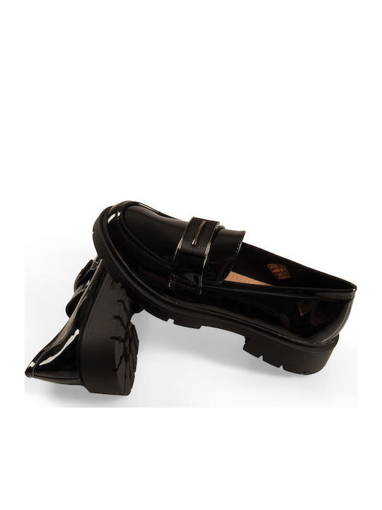 Patent Leather Women's Loafers in Black