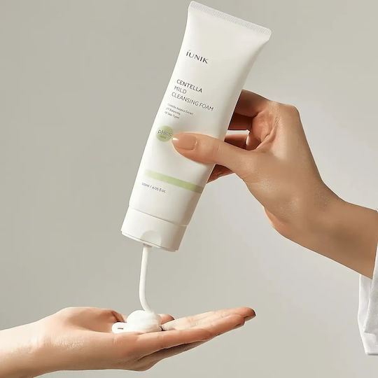 iUNIK Spumă Demachiantă Facială Centella Mild pentru Controlul Sebumului și Acțiune Calmanta 120ml