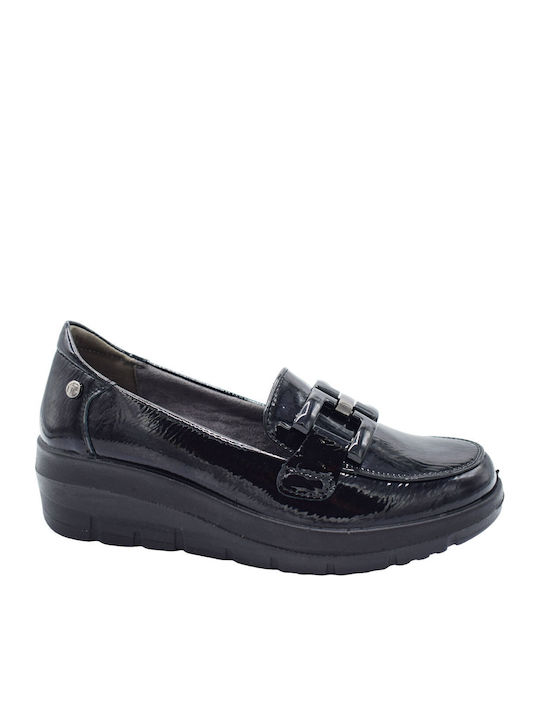 Women's Moccasins in Black Colour
