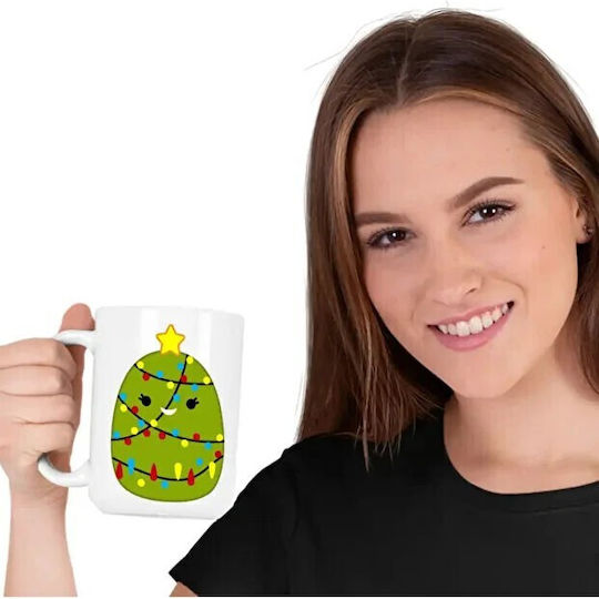 Weihnachtlicher Keramikbecher mit Bäumchen 330 ml (mit Personalisierung)