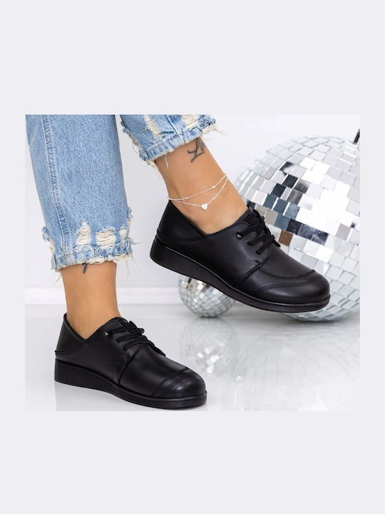 Leather Women's Oxfords in Black Colour