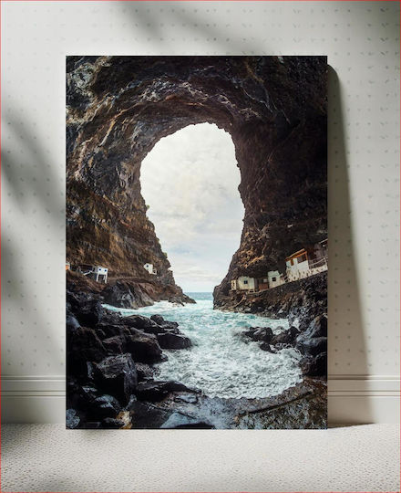 Sea Cave With Rocky Shore Θαλασσινό Σπήλαιο Με Βραχώδη Ακτή 1 σε Καμβά Sea Cave With Rocky Shore Θαλασσινό Σπήλαιο Με Βραχώδη Ακτή 1 σε Καμβά