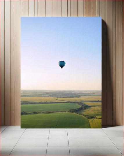 Hot Air Balloon Over Fields Μπαλόνι Ζεστού Αέρα Πάνω Από Γήπεδα 1 Hot Air Balloon Over Fields Μπαλόνι Ζεστού Αέρα Πάνω Από Γήπεδα 1