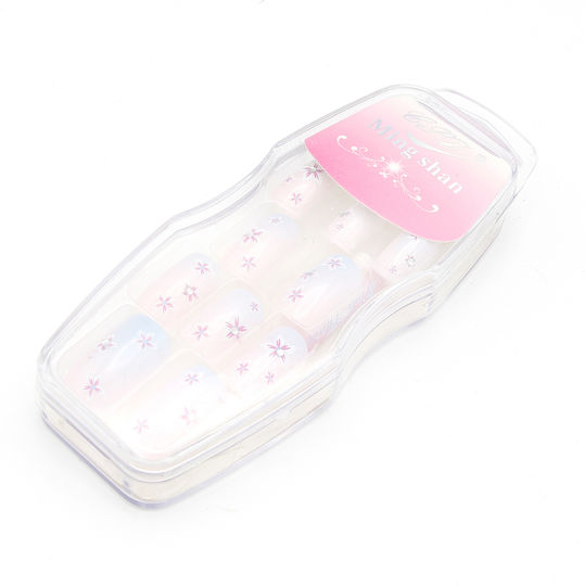 Global Fashion Nagelspitzen 18038
