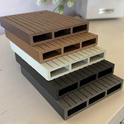 Wpc Σανίδα Περίφραξης Γραμμωτή 2 X 12 X 360εκ Λευκό