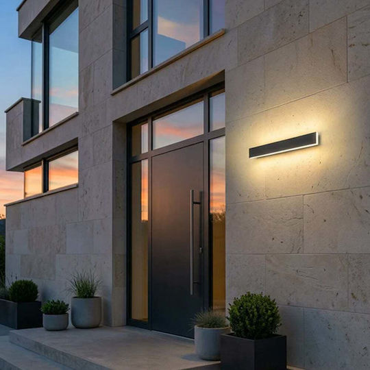 Calex Linear Wall-Mounted LED Light IP65 12W with Warm White Light 60x8 cm