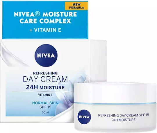 Nivea Essentials Moisture Boost + Refresh 24ωρη Ενυδατική Κρέμα Προσώπου Ημέρας με SPF15 με Πανθενόλη 50ml