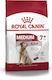 Royal Canin Medium Adult 7+ 15kg Ξηρά Τροφή για Ηλικιωμένους Σκύλους Μεσαίων Φυλών με Καλαμπόκι, Πουλερικά και Ρύζι