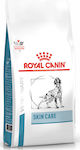 Royal Canin Veterinary Skin Care 2kg Ξηρά Τροφή για Ενήλικους Σκύλους