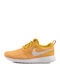 Nike Femei Sneakers Galbene