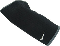 Nike Elbow Sleeve Coudiere σε Μαύρο χρώμα FE0124-020 Nike Elbow Sleeve Coudiere σε Μαύρο χρώμα FE0124-020