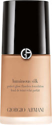 Giorgio Armani Luminous Silk Foundation 5.5 Med...