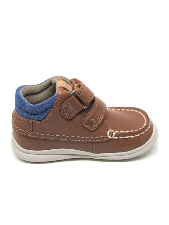 Clarks Cloud Tuktu T Δερμάτινα Παιδικά Μποτάκια με Σκρατς Καφέ