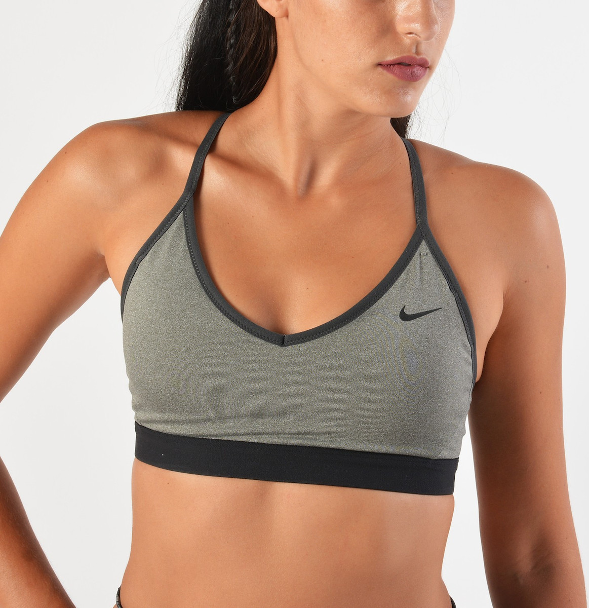 Nike Dri-Fit Indy Γυναικείο Αθλητικό Μπουστάκι Μαύρο με Επένδυση
