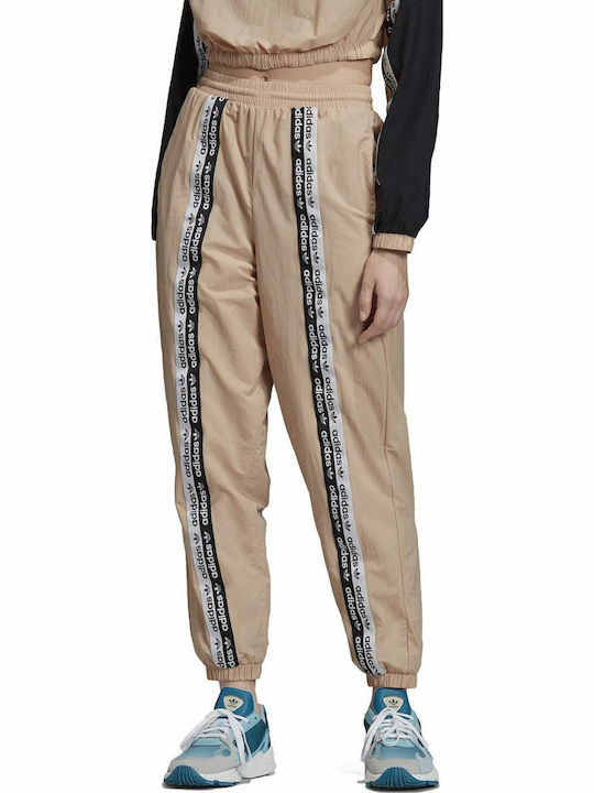 Adidas Pantaloni de trening pentru femei Bej ED7423