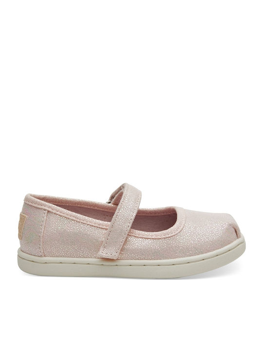 Toms