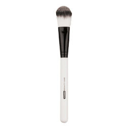 Titania Brush 18cm