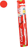 Colgate Classic Deep Clean Medium Κόκκινο